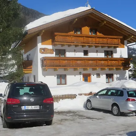 Haus Waltraud 招待所