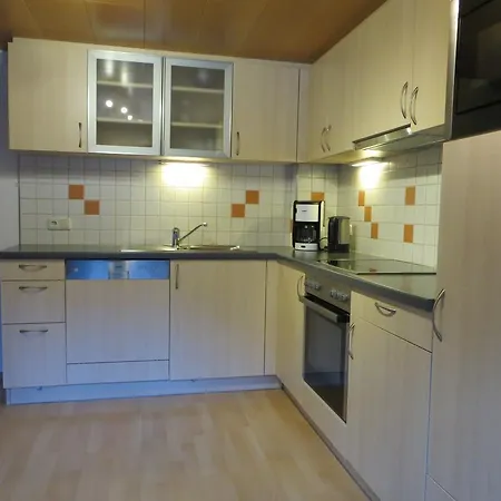 Haus Waltraud 게스트하우스 3*