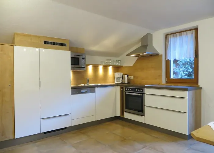 Haus Waltraud 招待所 3*