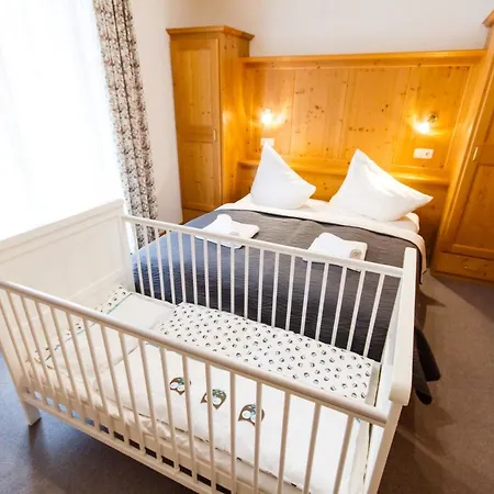Gasthof Haus Waltraud St. Jakob in Defereggen
