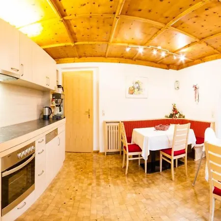 Haus Waltraud Gasthof *